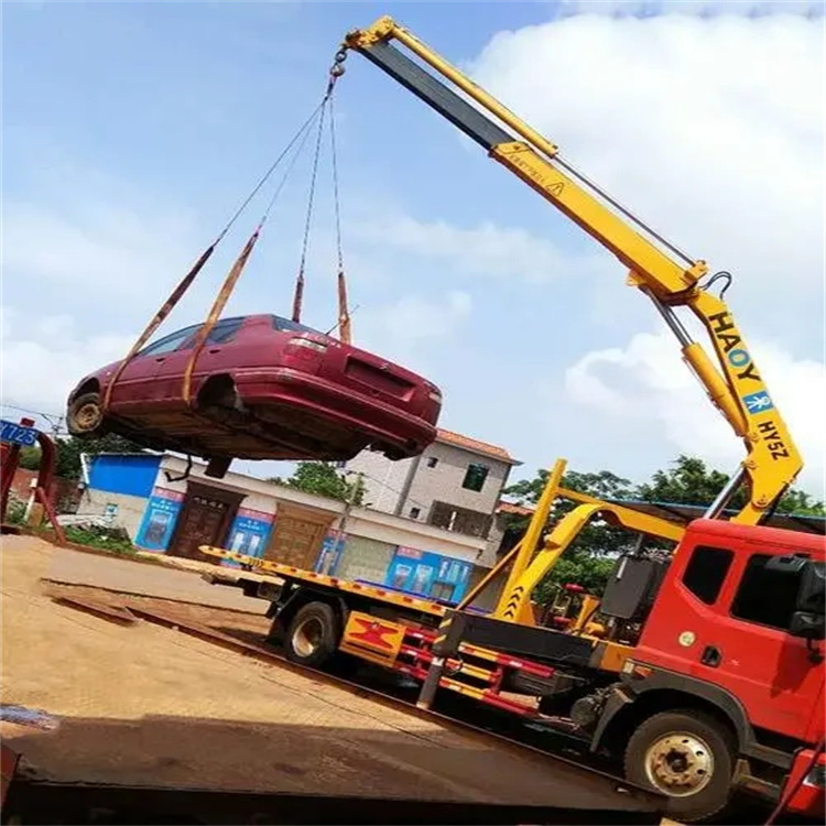 项城吊车救援小汽车怎么吊