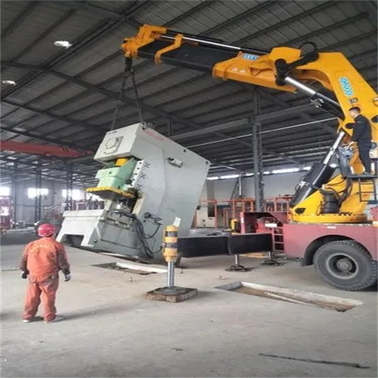 项城80吨折臂吊车出租附近电话