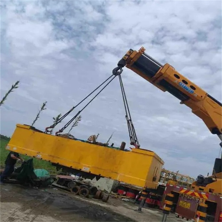 项城随车吊吊集装箱怎么吊